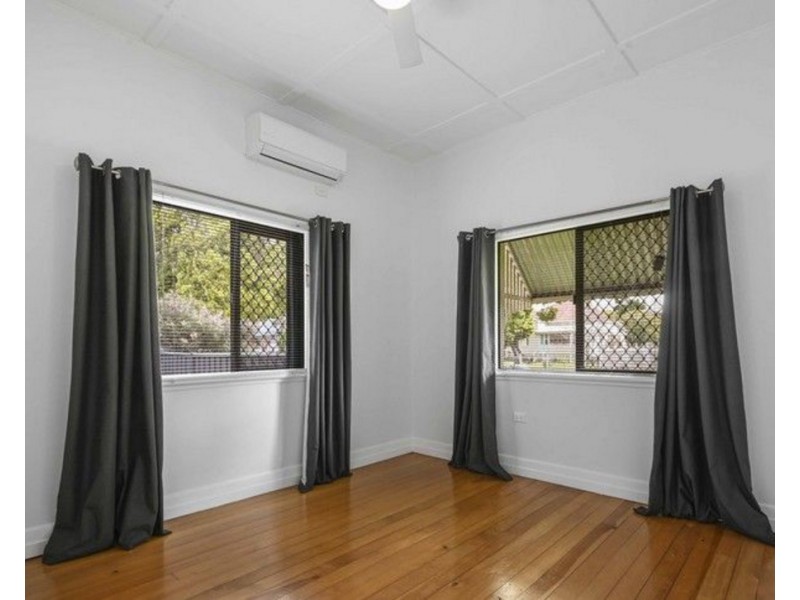 58 Anzac Avenue, Newtown QLD 4350