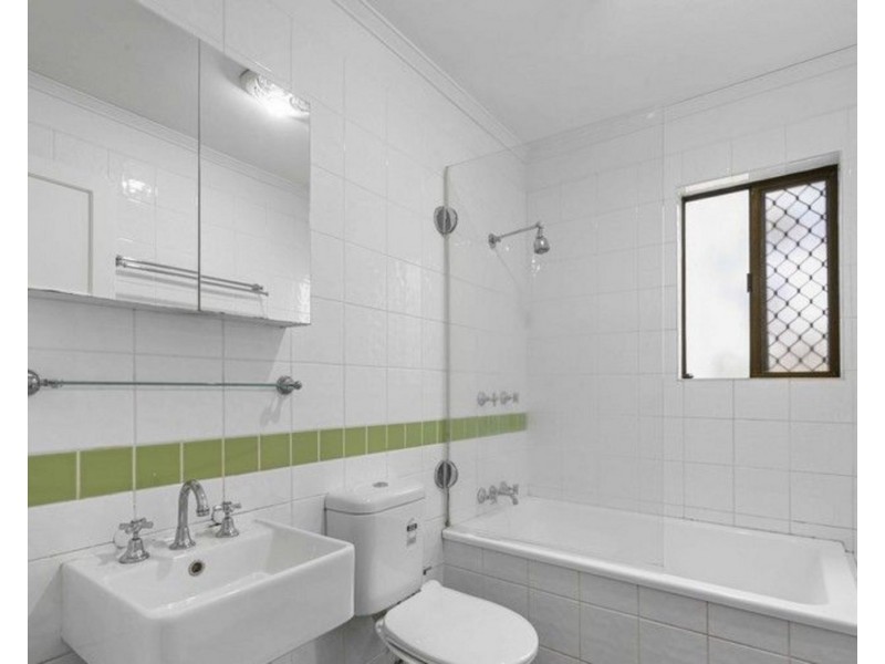 58 Anzac Avenue, Newtown QLD 4350