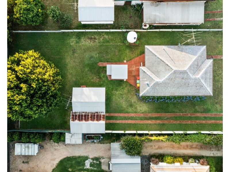 22 Ipswich Street, East Toowoomba QLD 4350