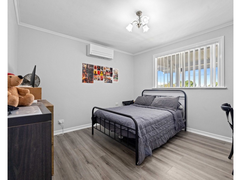 1 Alfred Street, Mount Lofty QLD 4350