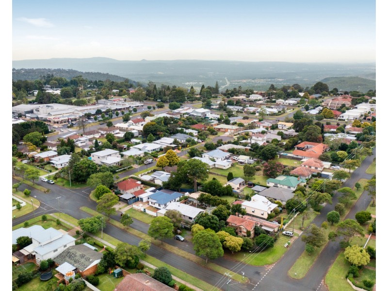 30 Cohoe Street, Rangeville QLD 4350