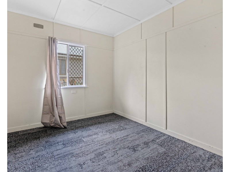 15 Dwyer Street, Harlaxton QLD 4350