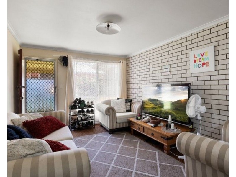 2/393 West Street, Darling Heights QLD 4350