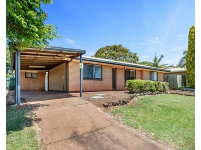 40 Champagne Crescent, Wilsonton Heights QLD 4350