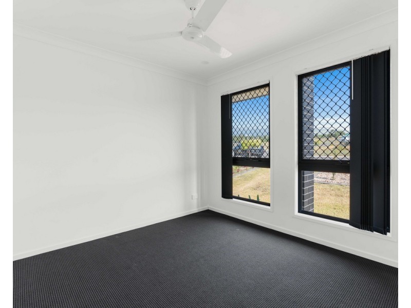 19 Whitewood Way, Cotswold Hills QLD 4350