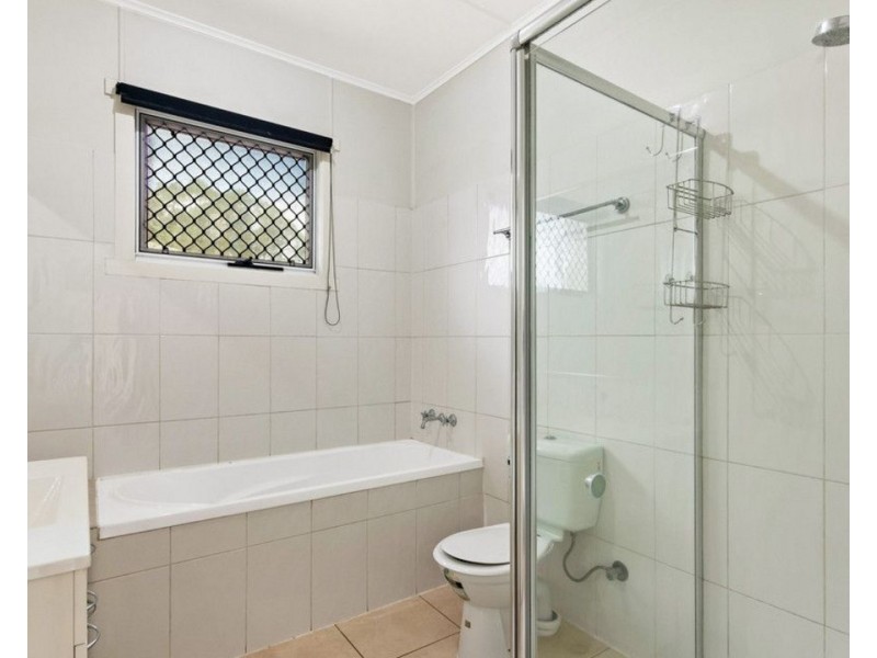 18 Power Street, Harristown QLD 4350