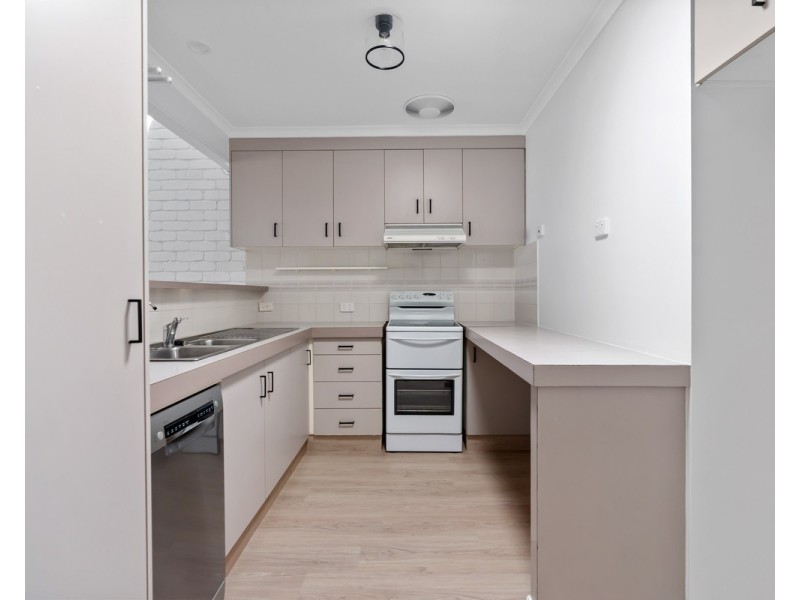 3/39 Anzac Avenue, Newtown QLD 4350