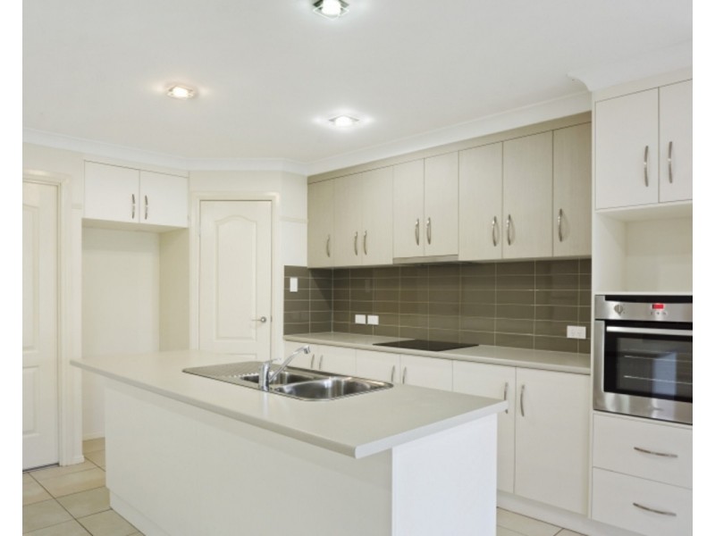 14a Jacaranda Court, Westbrook QLD 4350