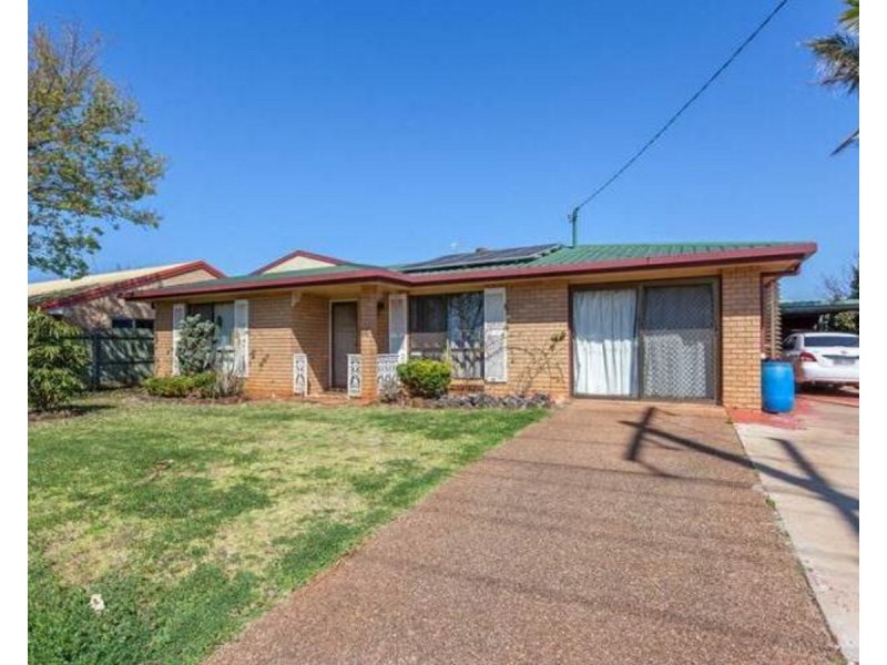 80 Hursley Road, Newtown QLD 4350