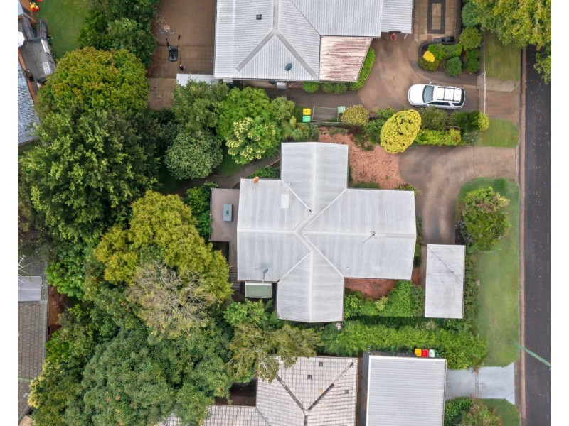 44 Rifle Range Road, Mount Lofty QLD 4350