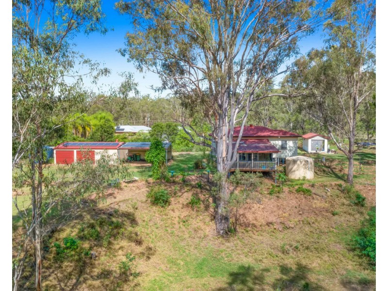43 Cemetery Road, Murphys Creek QLD 4352