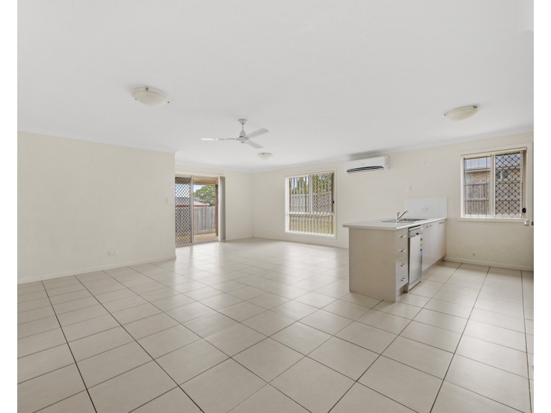 22 Wandoo Crescent, Westbrook QLD 4350