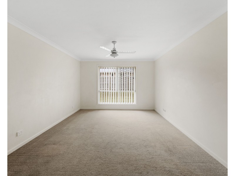22 Wandoo Crescent, Westbrook QLD 4350