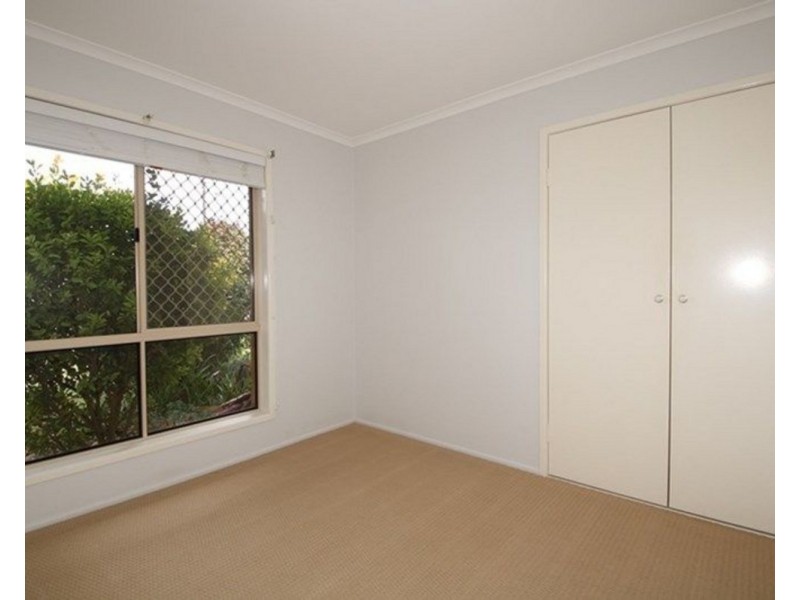37 Riethmuller Street, Kearneys Spring QLD 4350