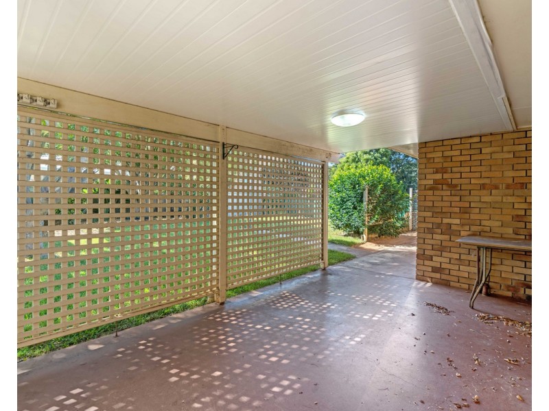 37 Riethmuller Street, Kearneys Spring QLD 4350