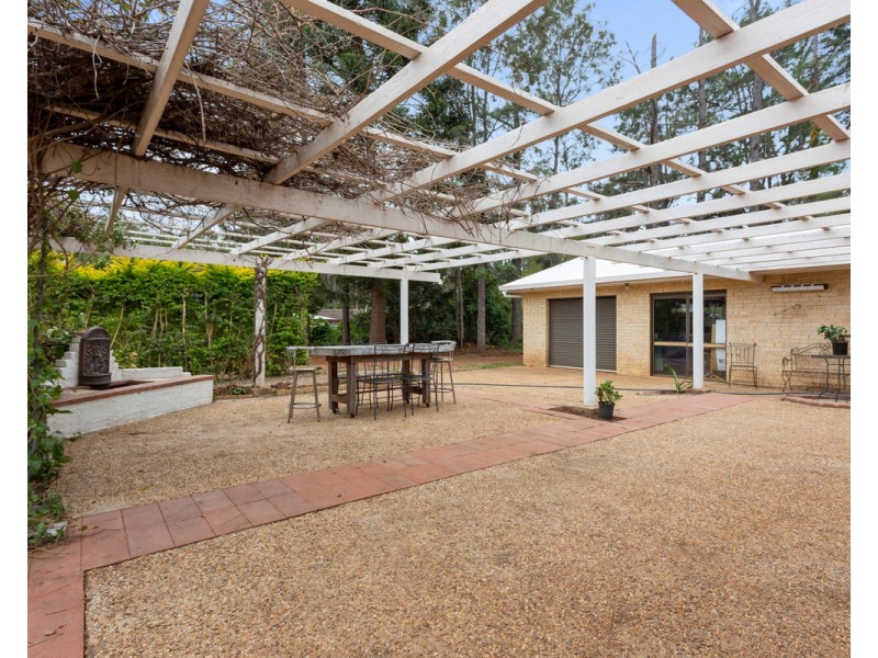 10172 New England Highway, Cabarlah QLD 4352