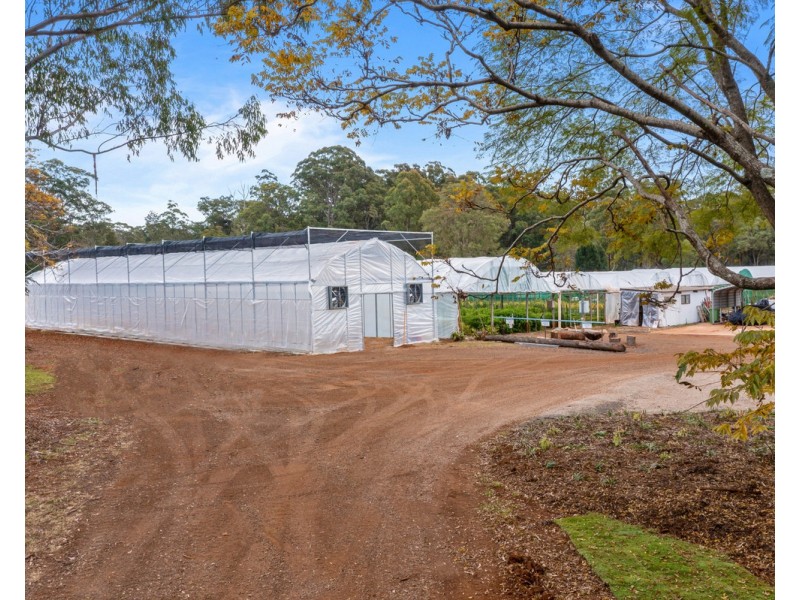 10172 New England Highway, Cabarlah QLD 4352