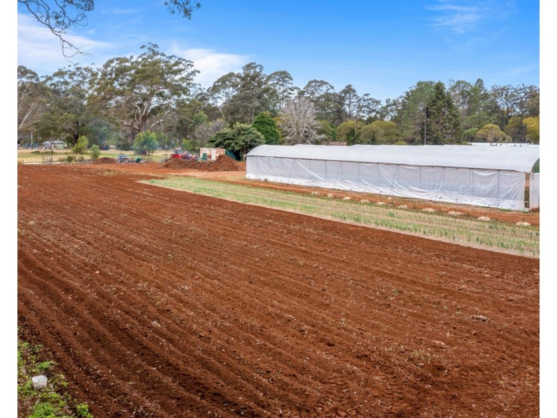 10172 New England Highway, Cabarlah QLD 4352