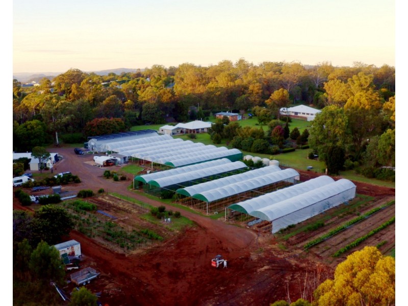 10172 New England Highway, Cabarlah QLD 4352