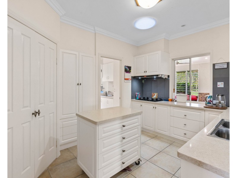 25 Cole Drive, Highfields QLD 4352