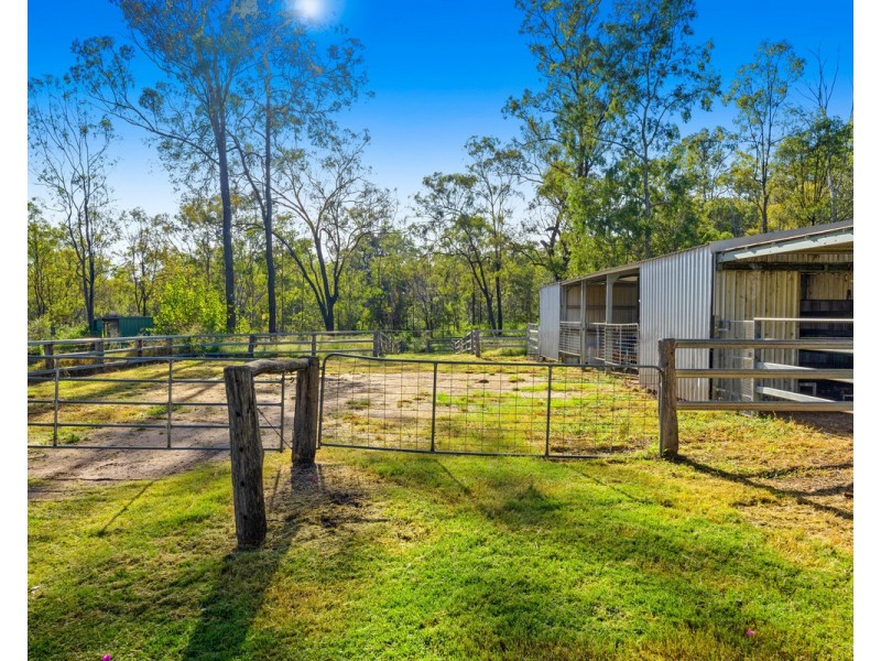 292 Stevens Road, Murphys Creek QLD 4352