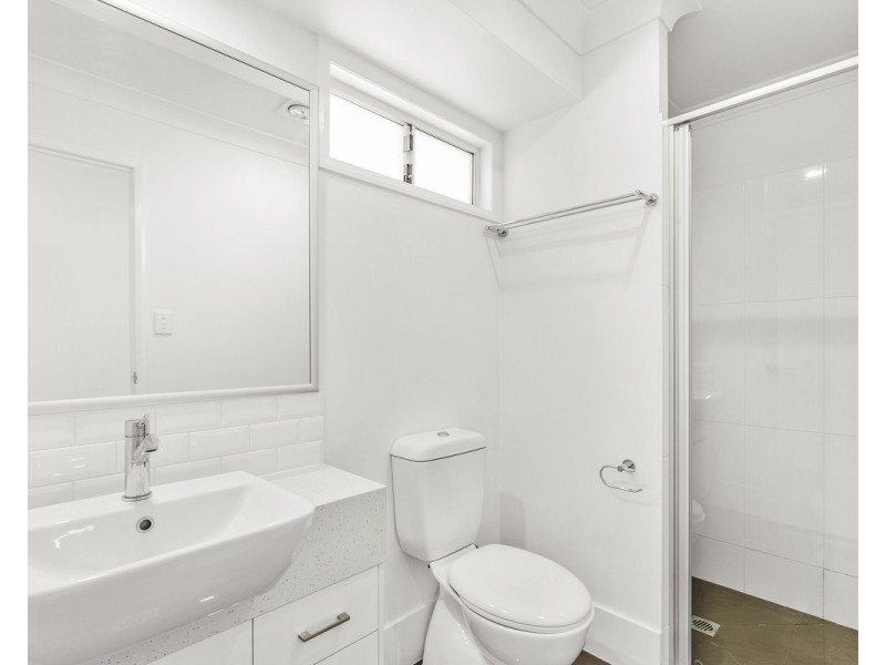 2/38 Entabeni Drive, Kearneys Spring QLD 4350