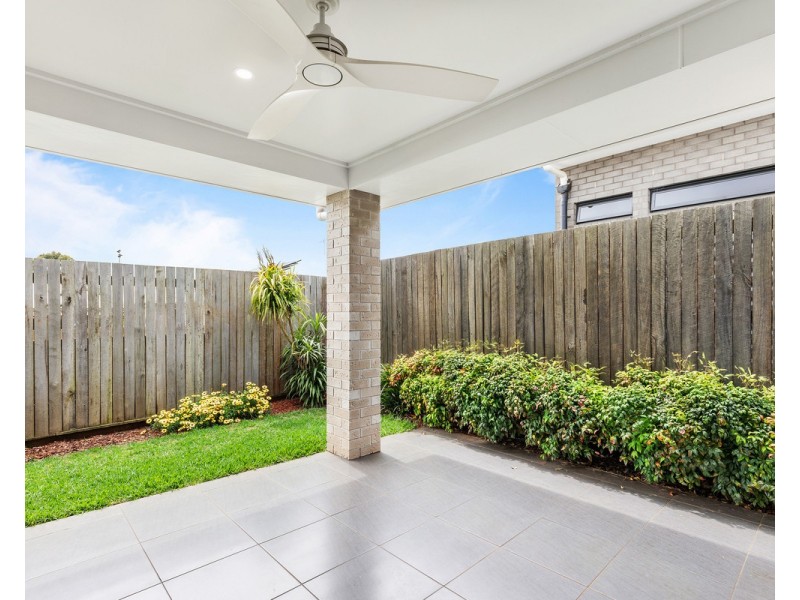 2/38 Entabeni Drive, Kearneys Spring QLD 4350