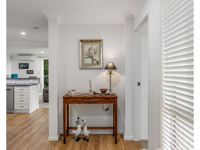 44 Rifle Range Road, Mount Lofty QLD 4350