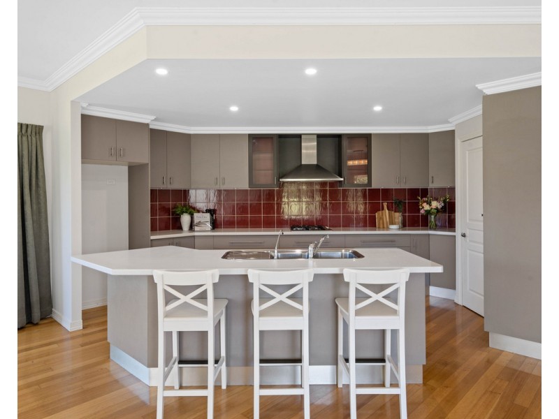 79 Beauly Drive, Top Camp QLD 4350