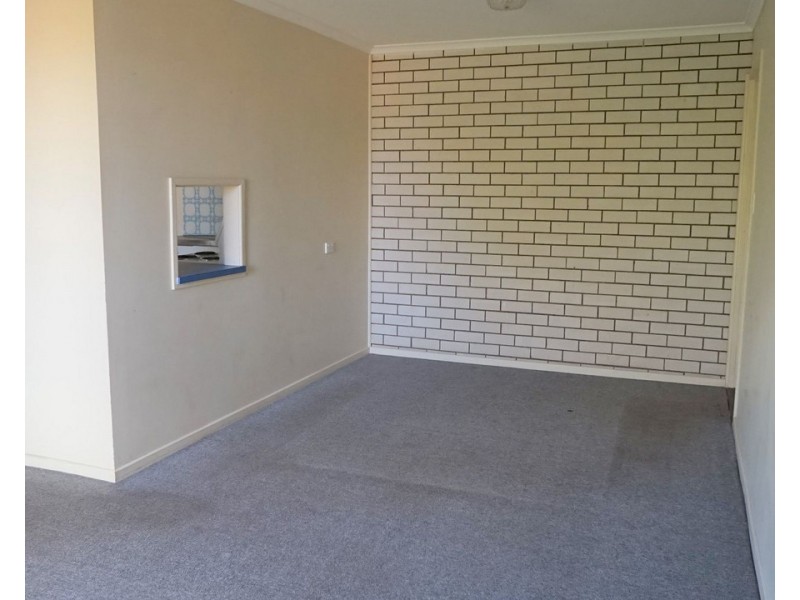 1/393 West Street, Darling Heights QLD 4350