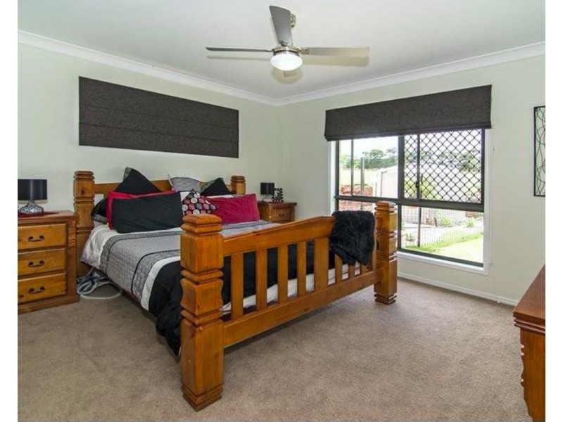 2/16 Tempest Drive, Glenvale QLD 4350