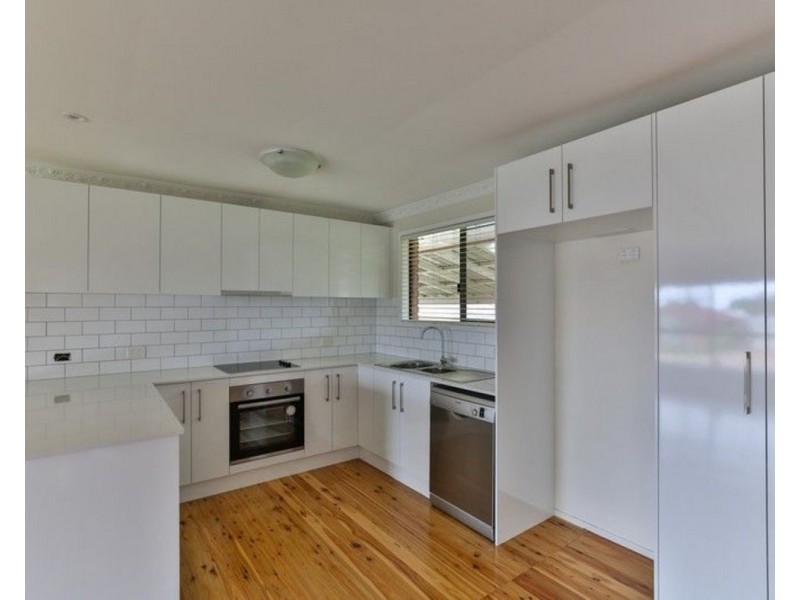5 Poinciana Street, Newtown QLD 4350