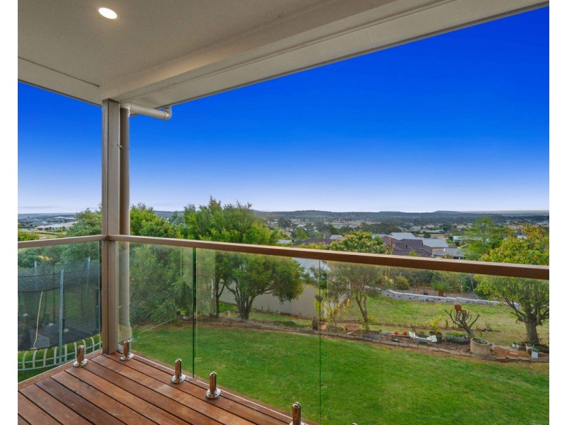 12 Mountview Court, Highfields QLD 4352