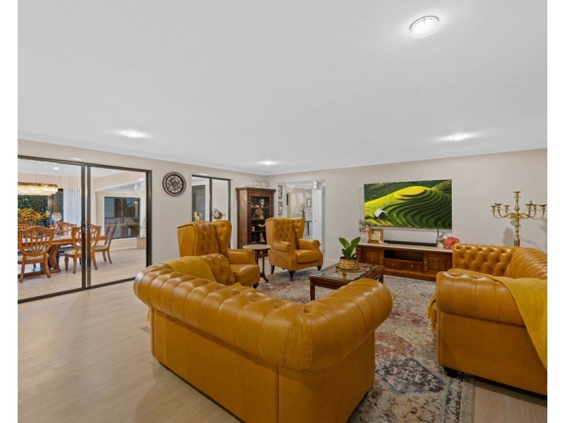 12 Mountview Court, Highfields QLD 4352