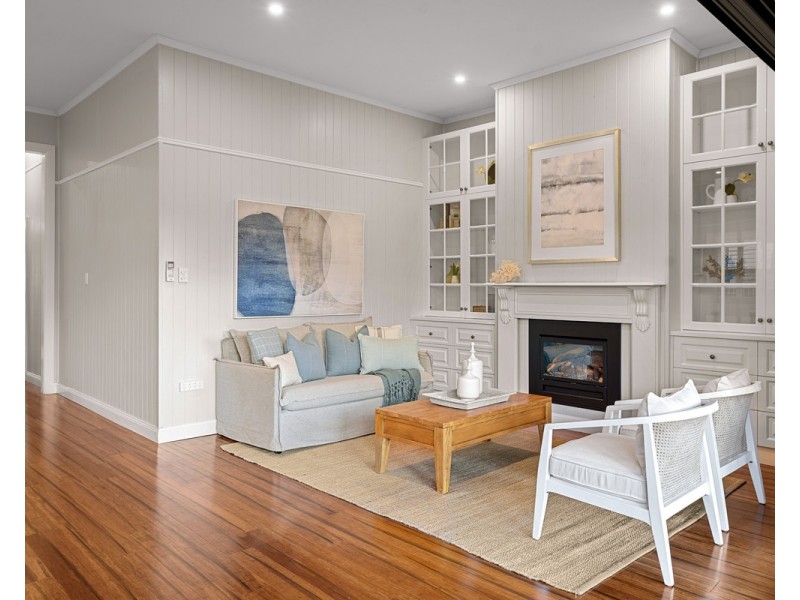 19 Edward Street, East Toowoomba QLD 4350