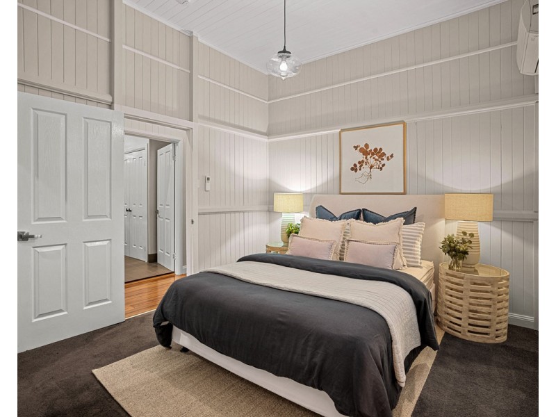 19 Edward Street, East Toowoomba QLD 4350