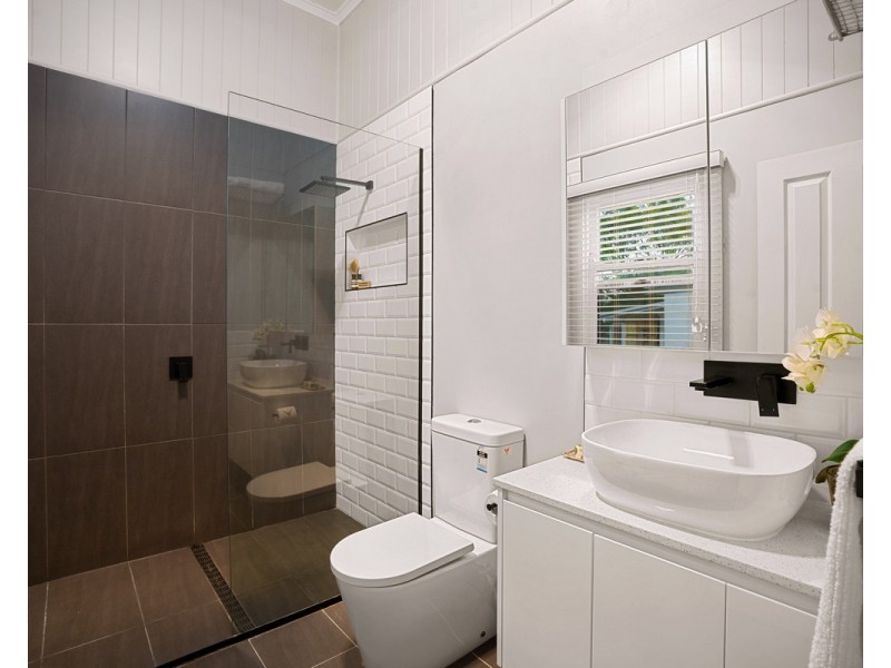 19 Edward Street, East Toowoomba QLD 4350