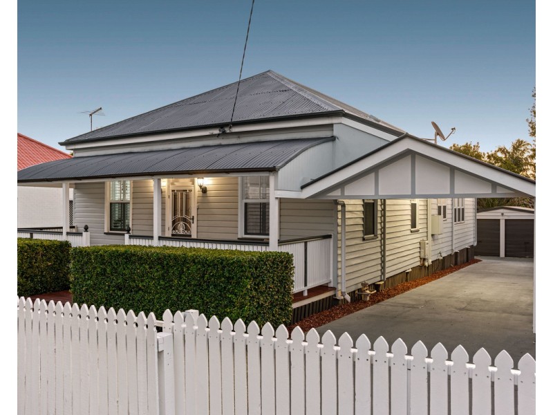 19 Edward Street, East Toowoomba QLD 4350