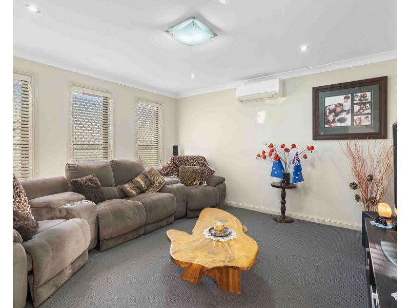 132 Kearney Street, Kearneys Spring QLD 4350