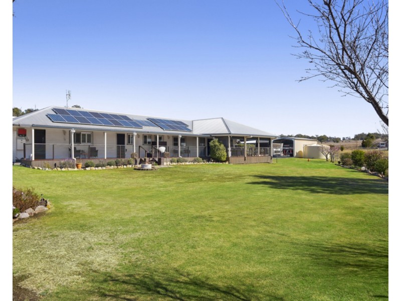 12 Corella Street, Meringandan West QLD 4352