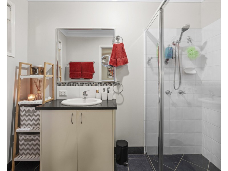 12 Corella Street, Meringandan West QLD 4352