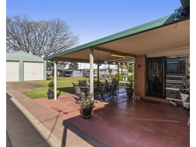 24 Erin Street, Wilsonton QLD 4350