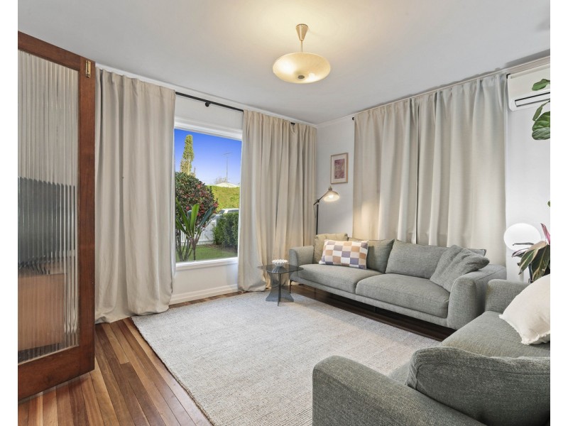 33 Merritt Street, Harristown QLD 4350