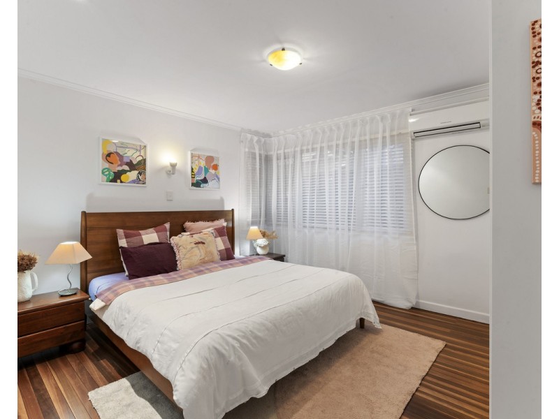 33 Merritt Street, Harristown QLD 4350