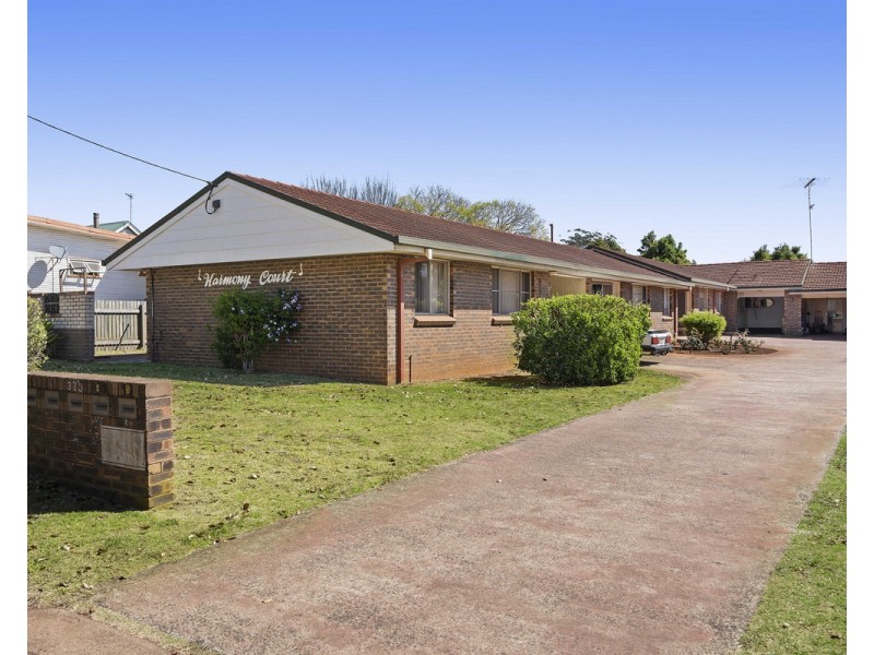 4/373 Tor Street, Newtown QLD 4350