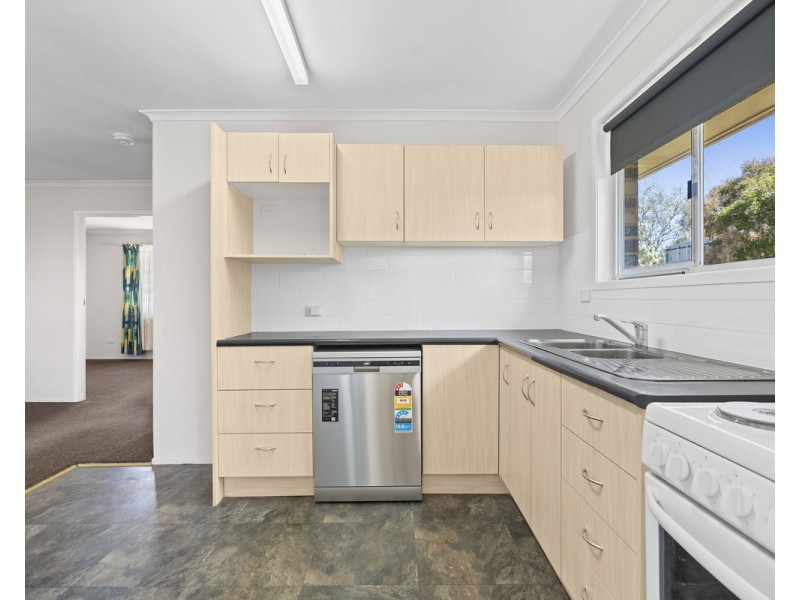 4/373 Tor Street, Newtown QLD 4350