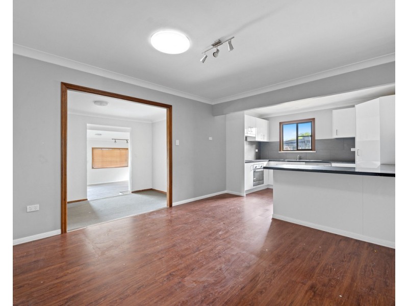 8 McGregor Street, Wilsonton QLD 4350