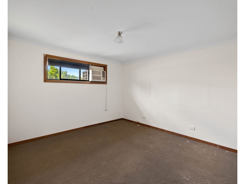 8 McGregor Street, Wilsonton QLD 4350