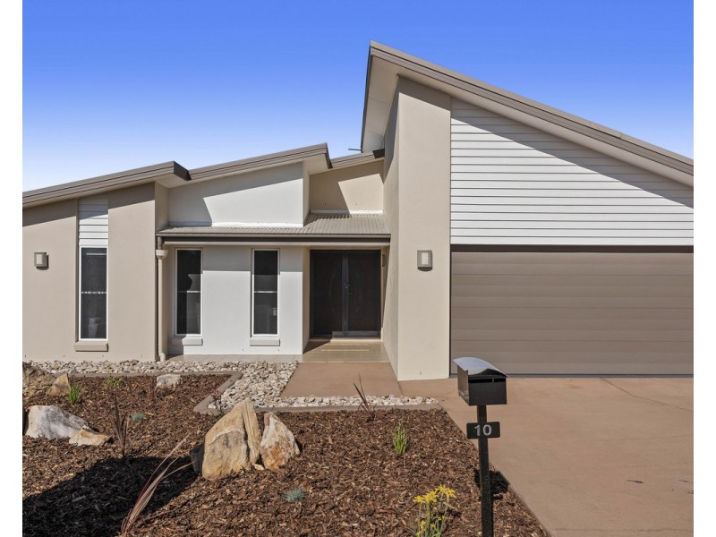 10 Edwin Street, Westbrook QLD 4350
