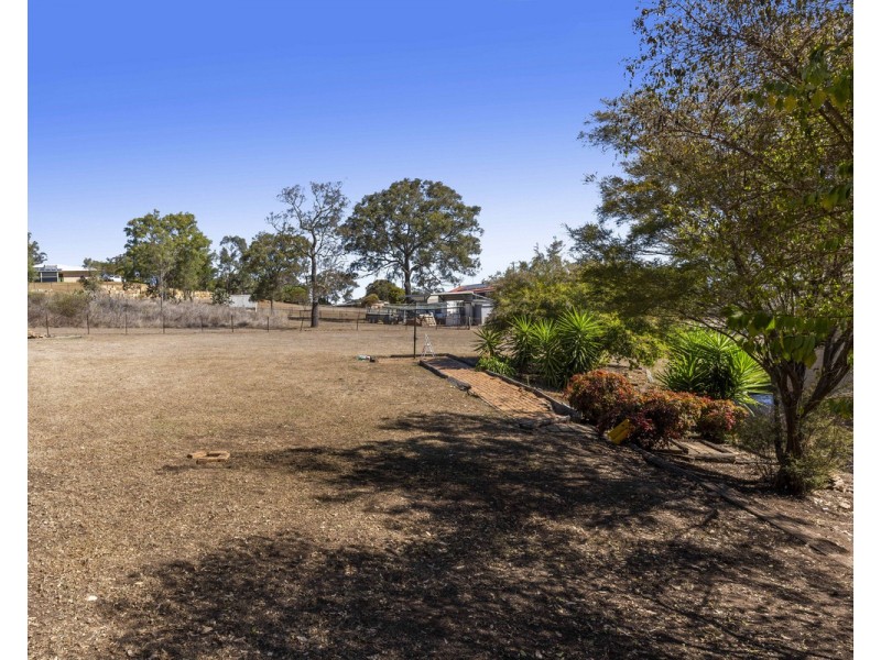 28 Junction Drive, Gowrie Junction QLD 4352